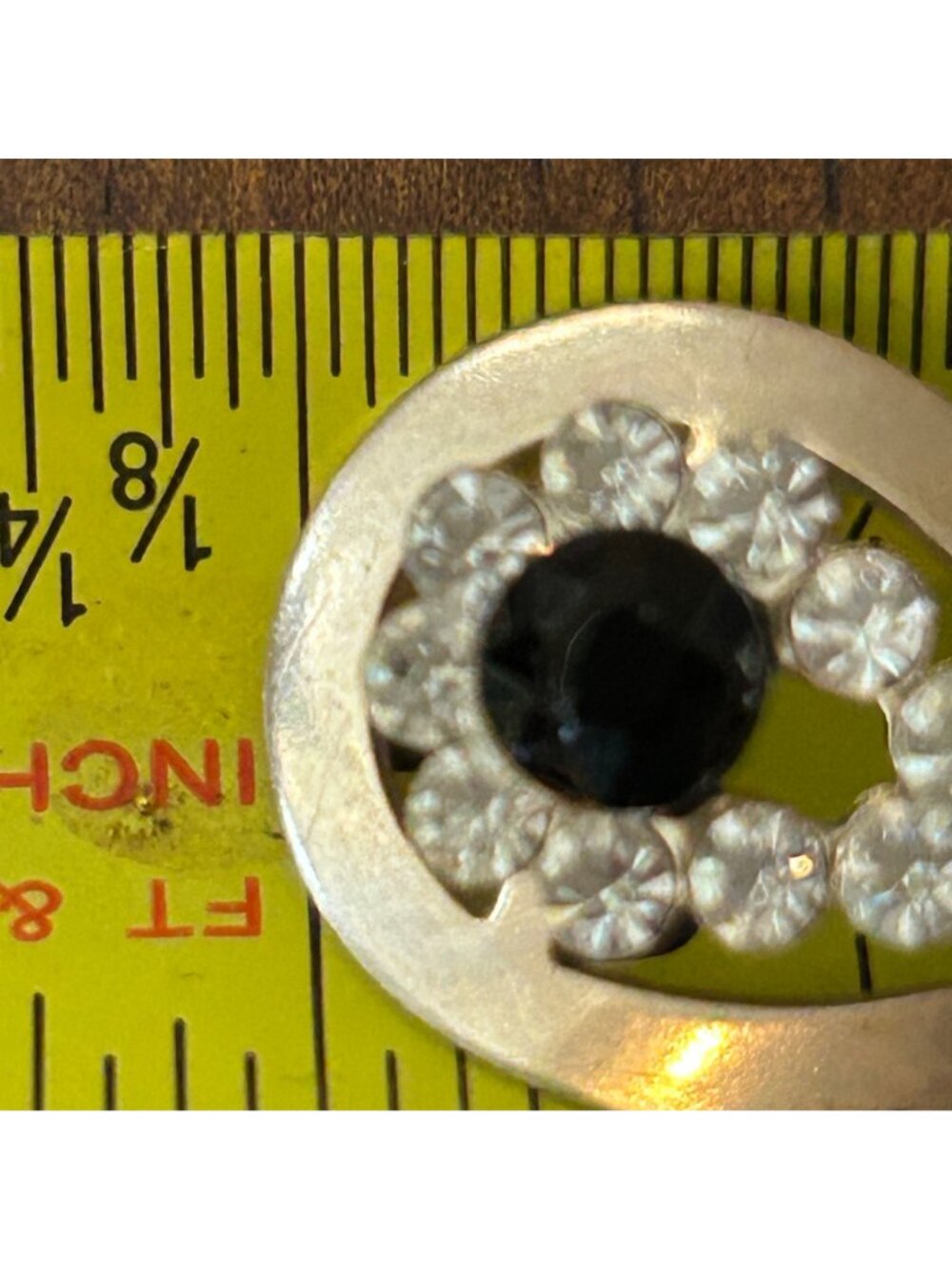 Vintage Gold Tone Flower Brooch Black Clear Rhinestones Faux Pearl Center Floral - Picture 12 of 12